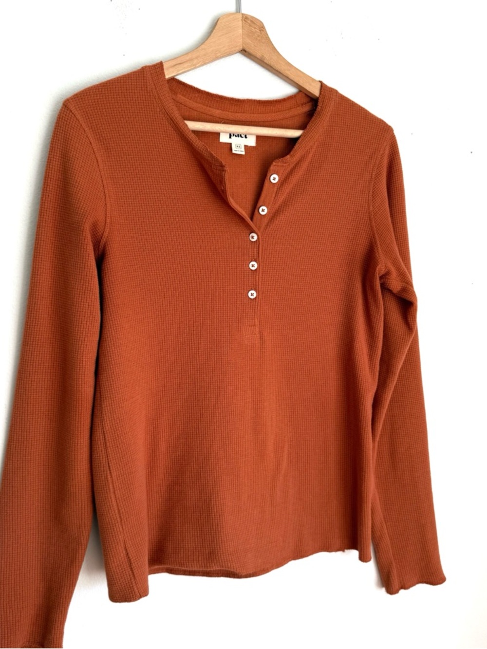 Pact Waffle Henley Orange Long Sleeve Top Organic Cotton - Picture 3 of 5